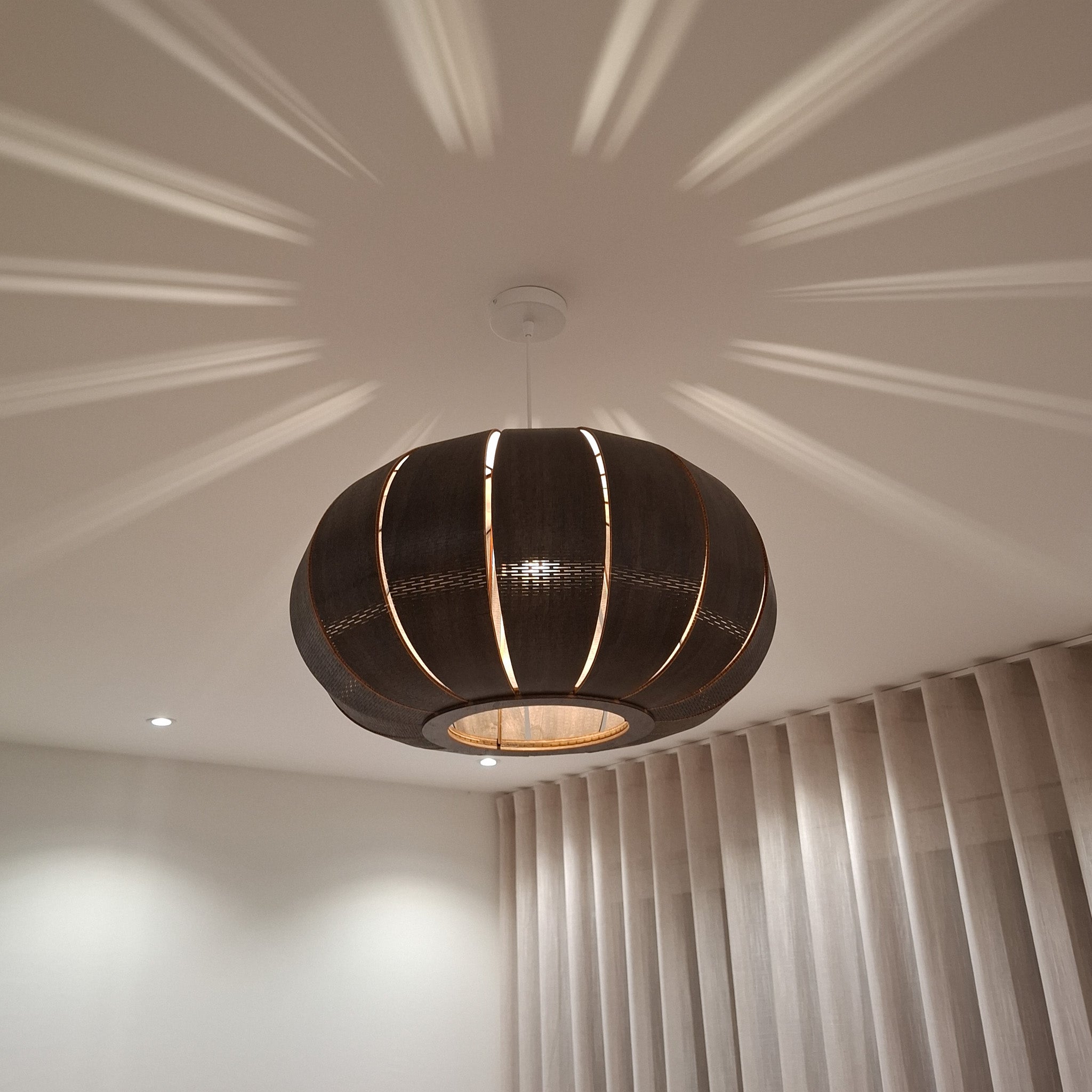 Houten hanglamp Kumo - Ebony 55 cm